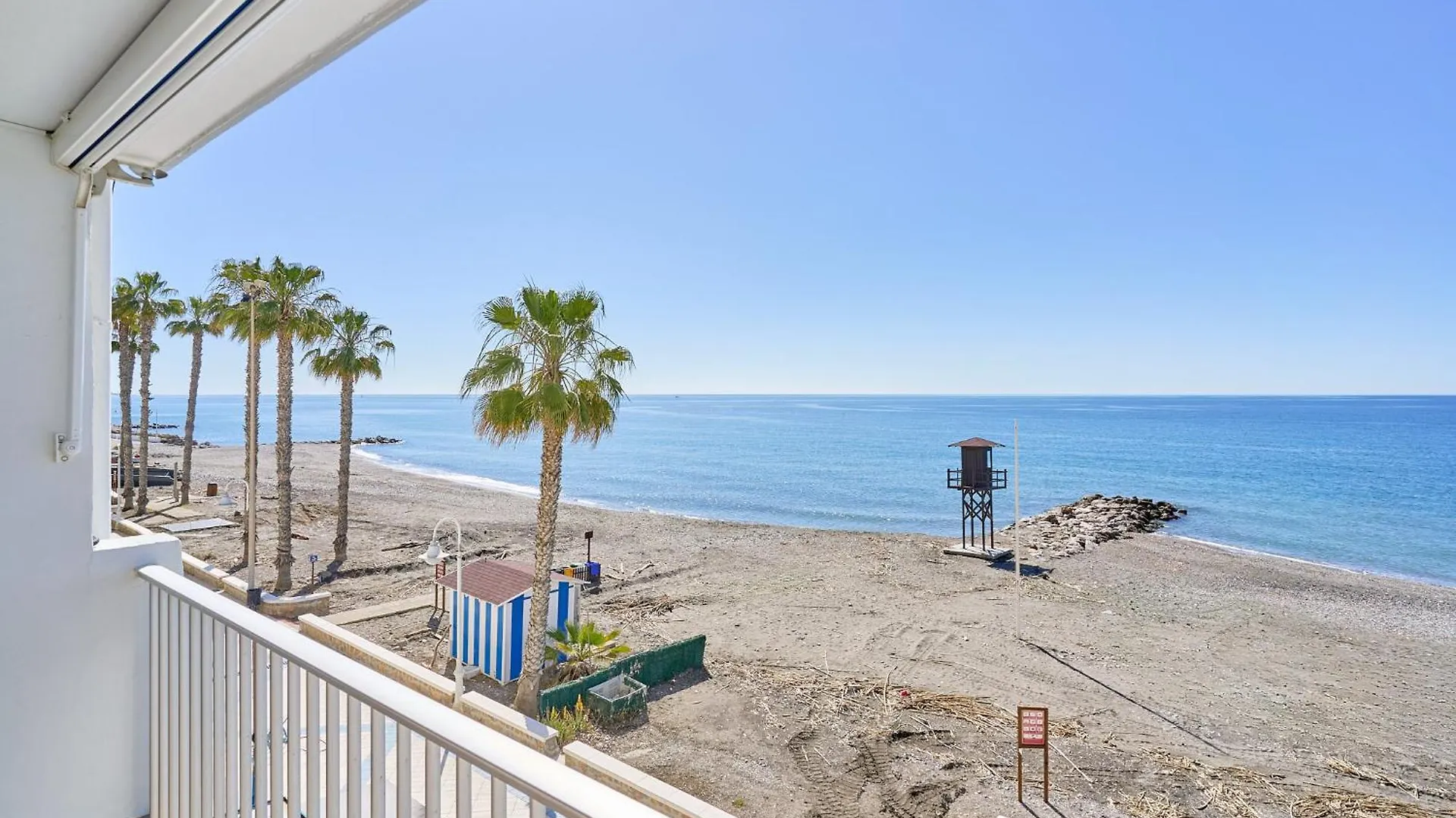 Seafront Apartment Algarrobo Costa