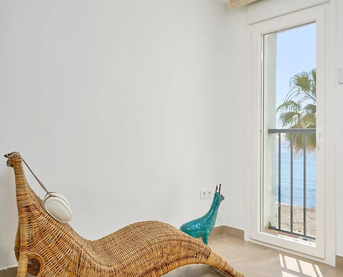 Seafront Apartment Algarrobo Costa